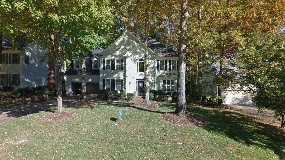 House on 8700 block of New Oak Lane