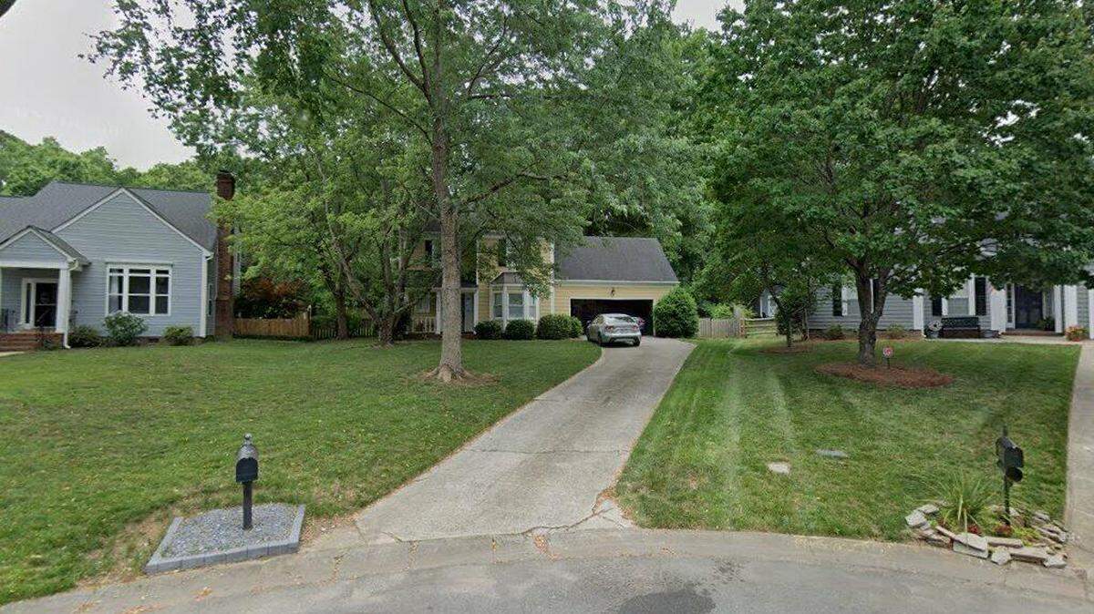 House on 2800 block of Winghaven Lane