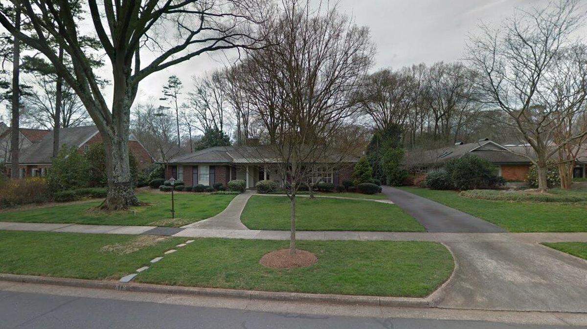 House on 800 block of Colville Road