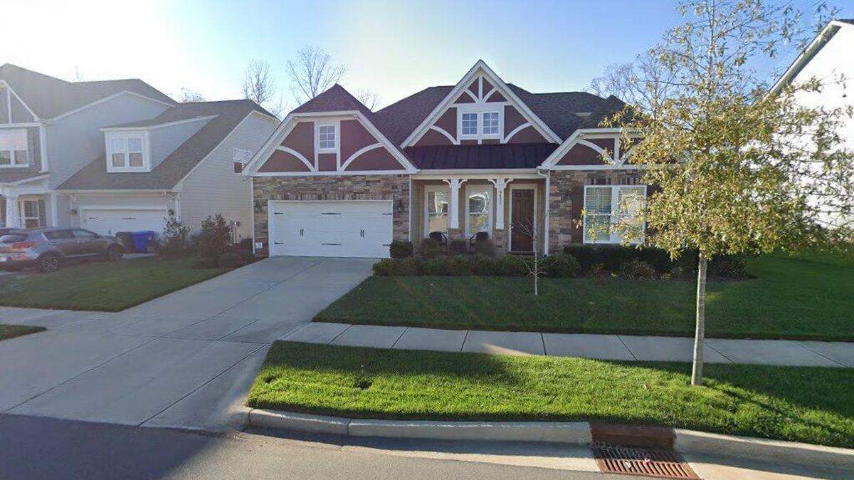 House on 9800 block of Andres Duany Drive