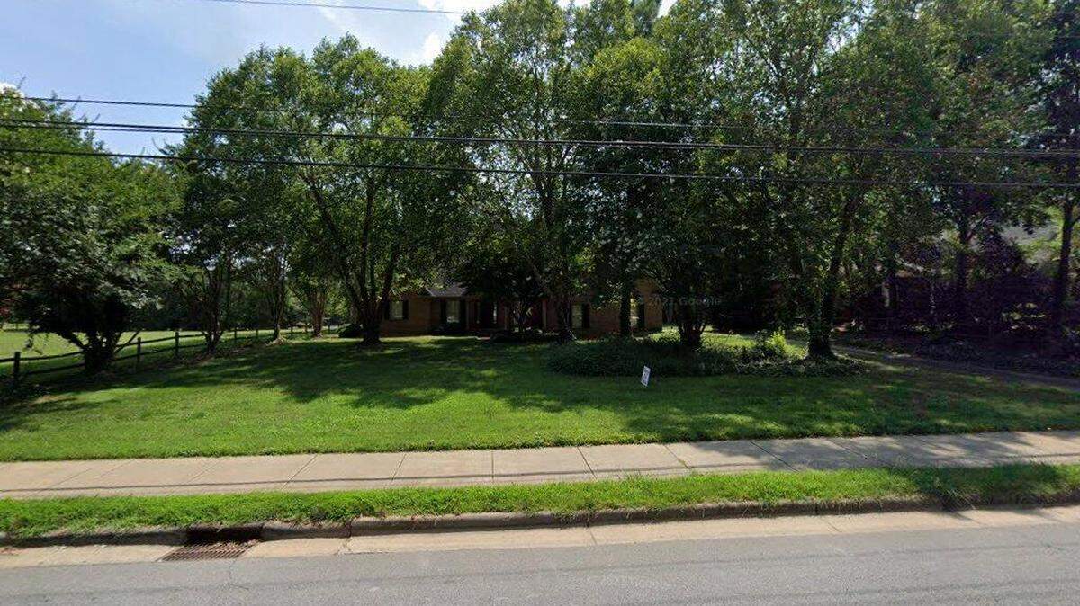 House on 1100 block of Concord Road