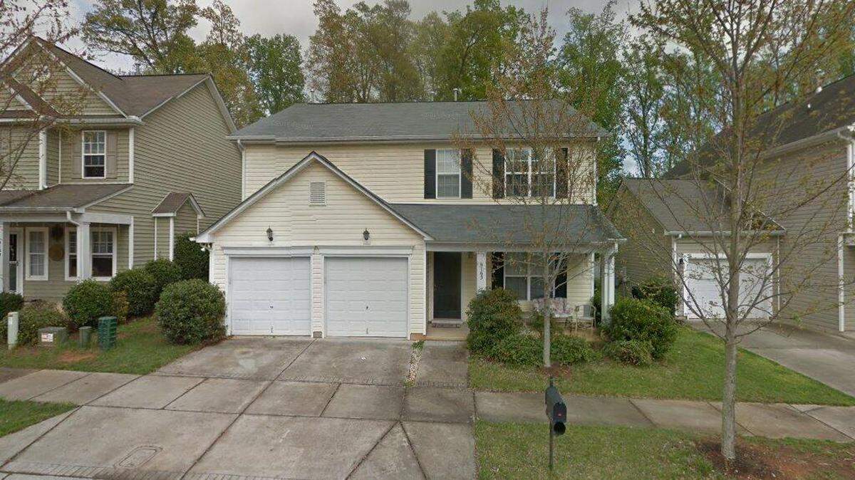 House on 9100 block of Glenashley Drive