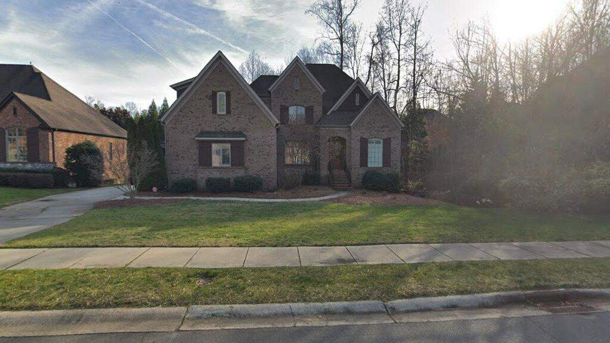 House on 1500 block of Elmsford Lane