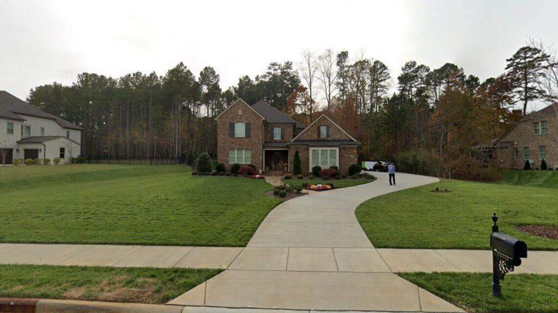 A 5-bedroom house sold in Mint Hill sells for $1.2 million. Here are the details.