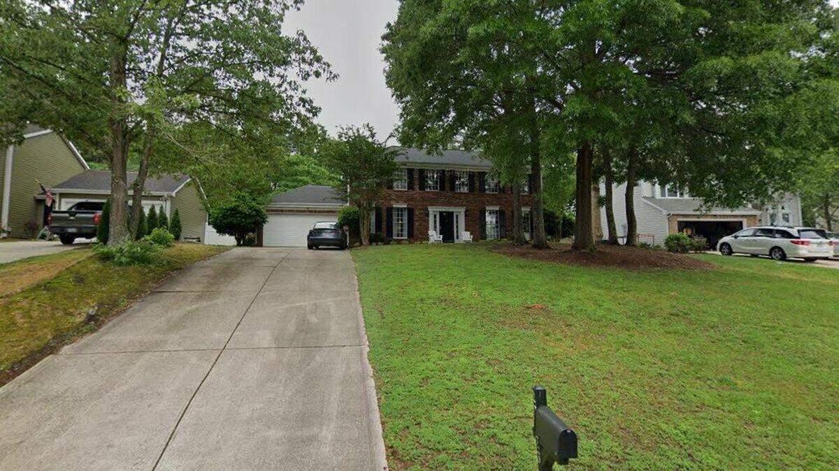 House on 12500 block of Woodside Falls Road