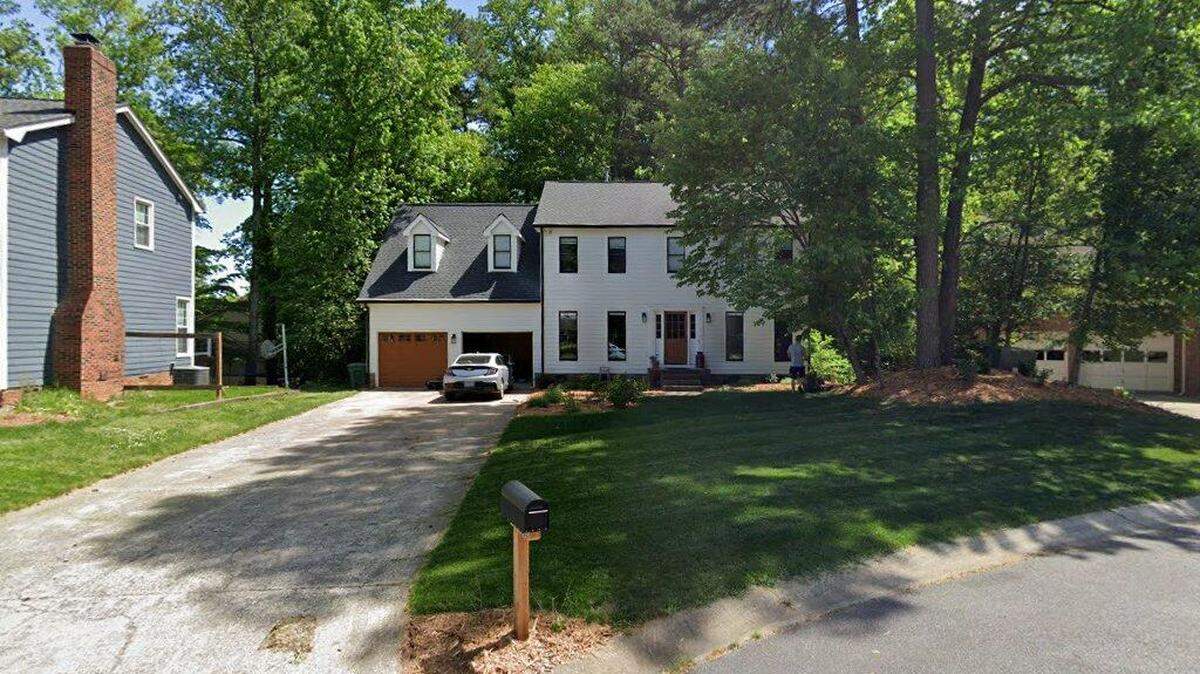House on 2500 block of Clam Bed Court