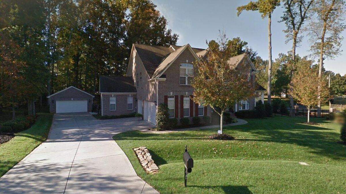 House on 14200 block of Rhiannon Lane