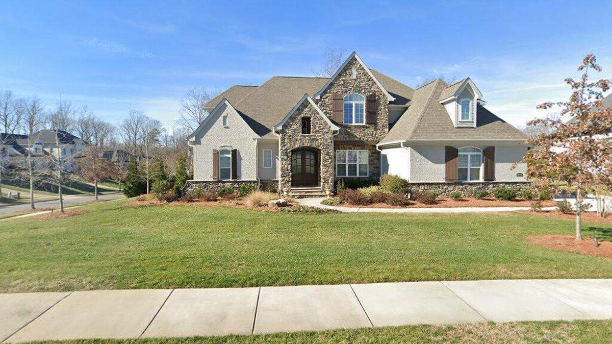 House on 17100 block of Arkansas Lane