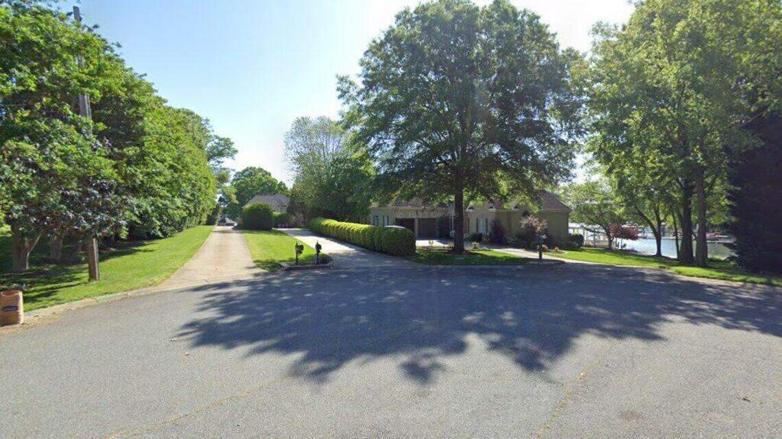 $2.4 million house with 5 bedrooms sells in Cornelius. See where it’s at.