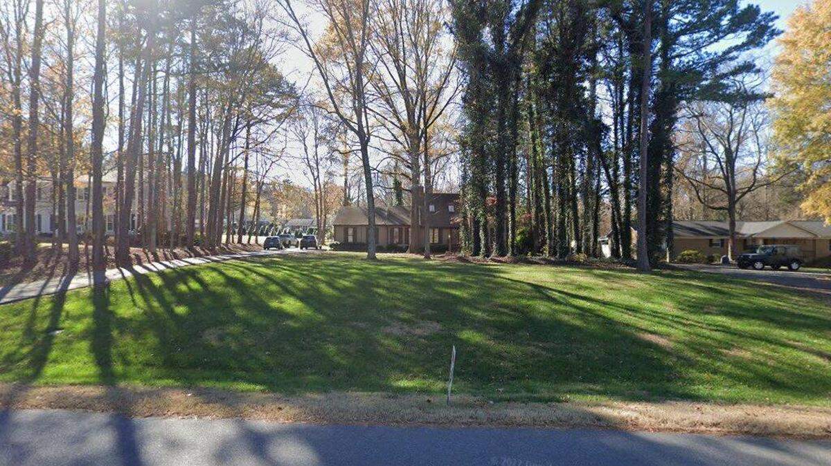 House on 5600 block of Beaver Dam Lane