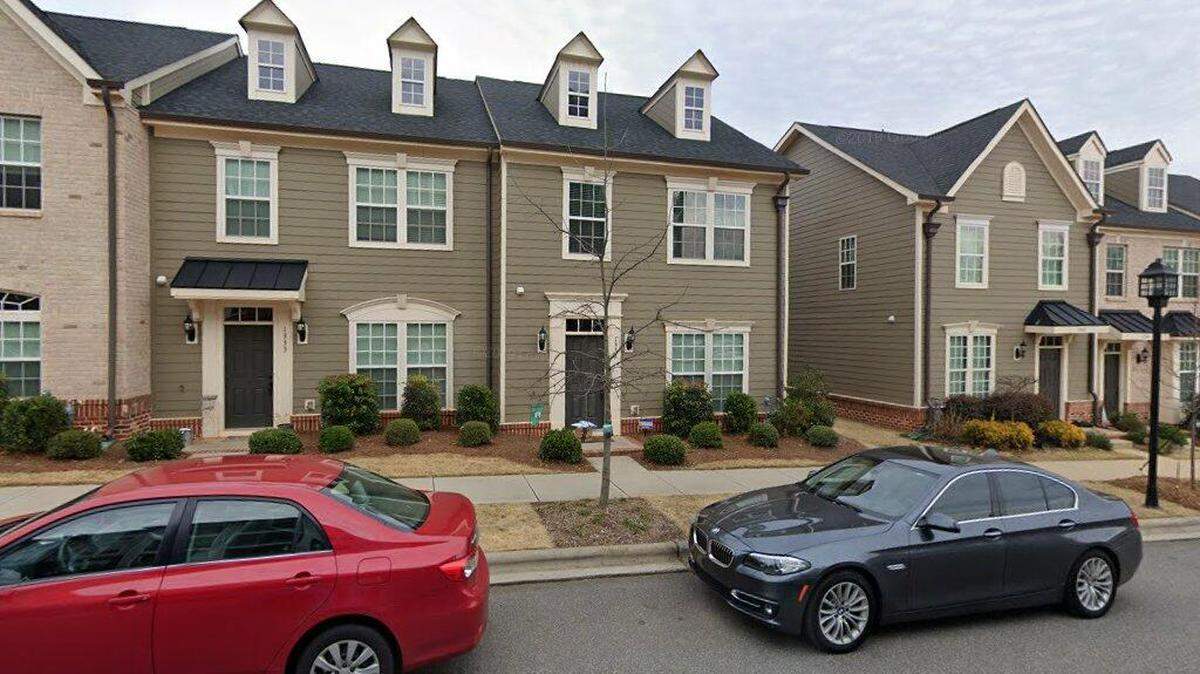 House on 1300 block of Jacemans Way