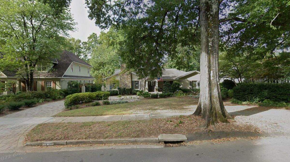 House on 1400 block of Twiford Place