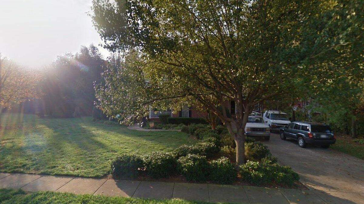 House on 6200 block of McIlwaine Road