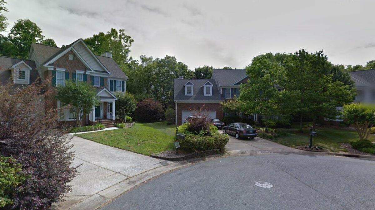 House on 19900 block of Scanmar Lane