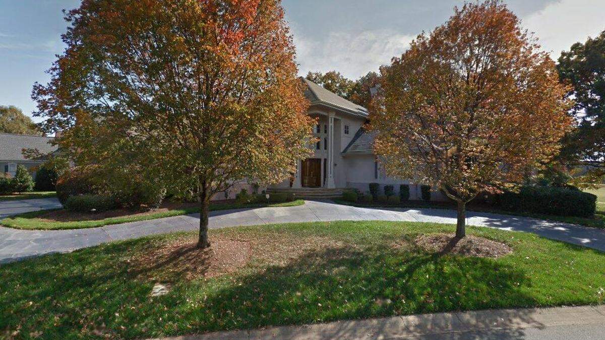 House on 18700 block of Peninsula Club Drive