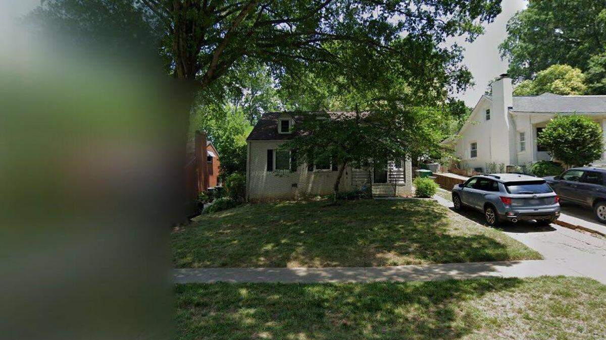 House on 200 block of Dellwood Avenue