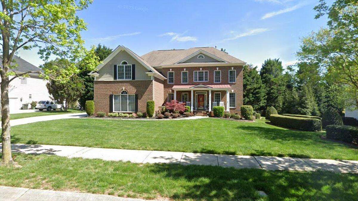 House on 6400 block of Riverside Oaks Drive