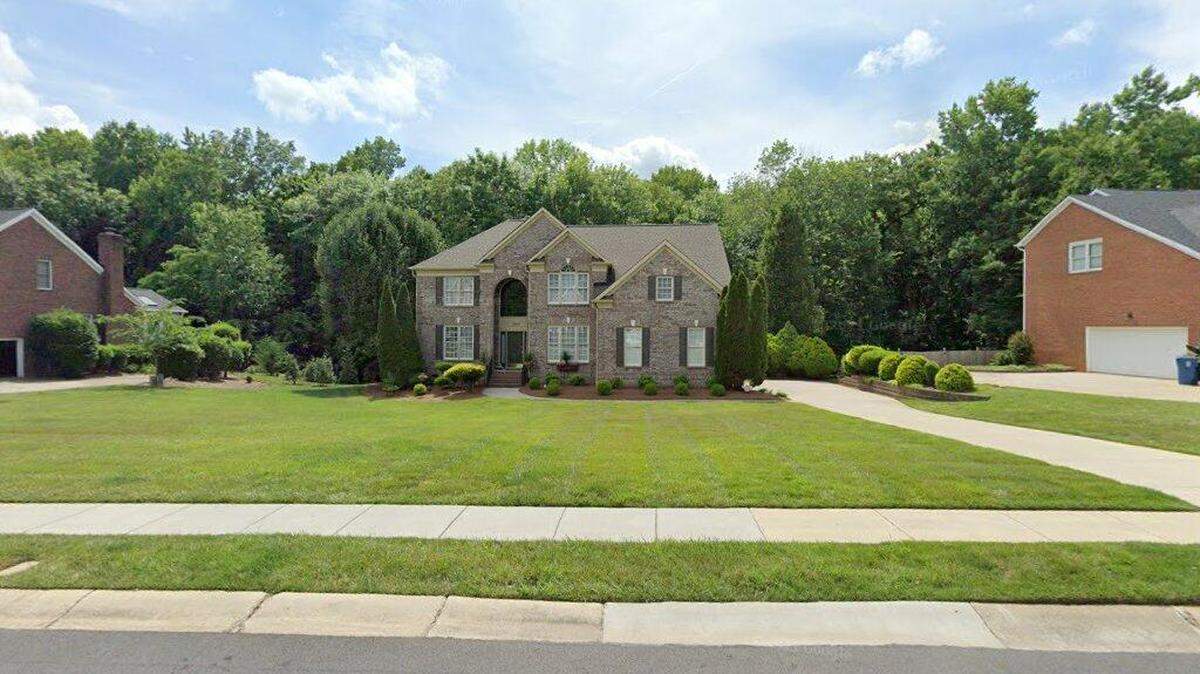 House on 1700 block of Reverdy Oaks Drive