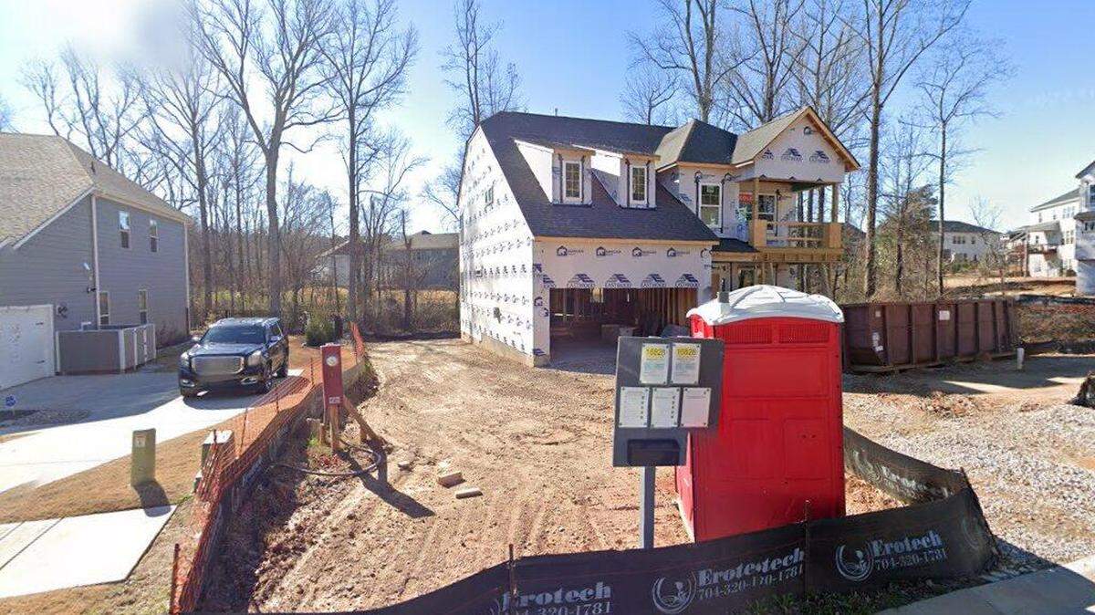 House on 16800 block of Monocacy Boulevard