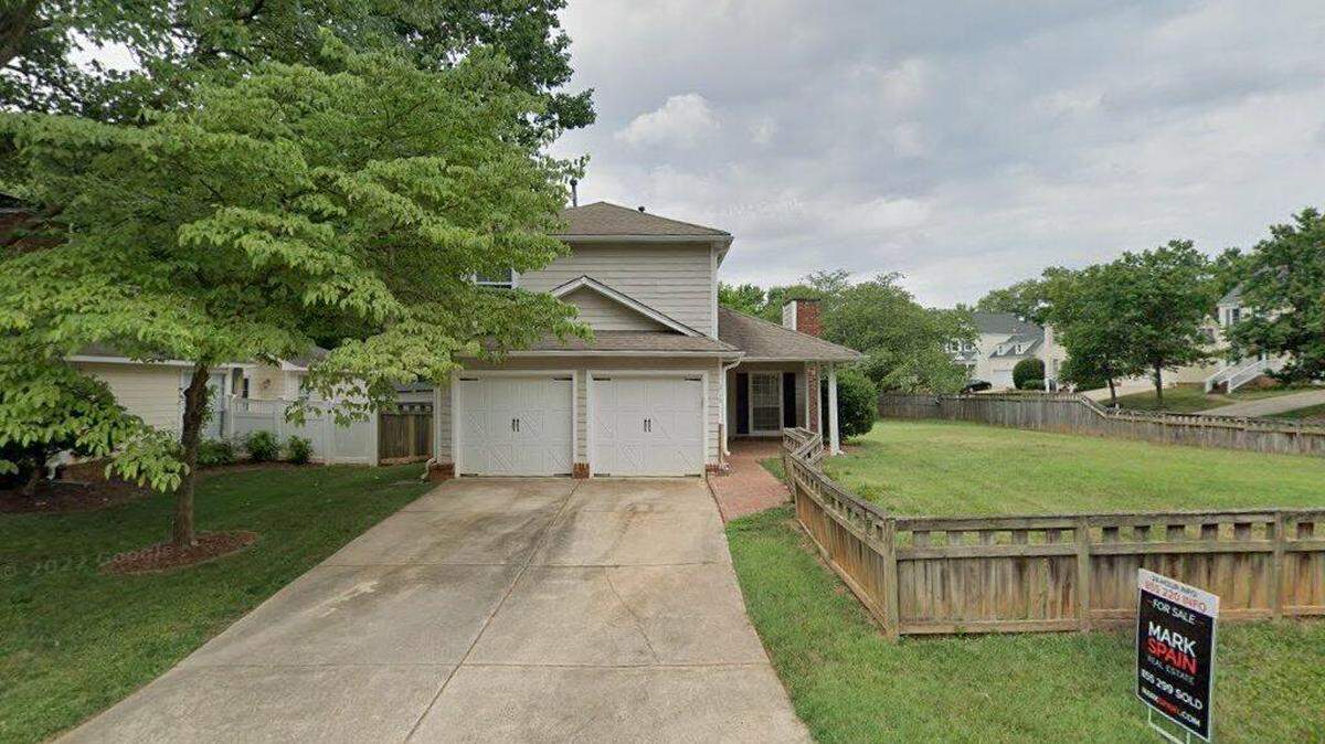 House on 800 block of Mill Creek Lane