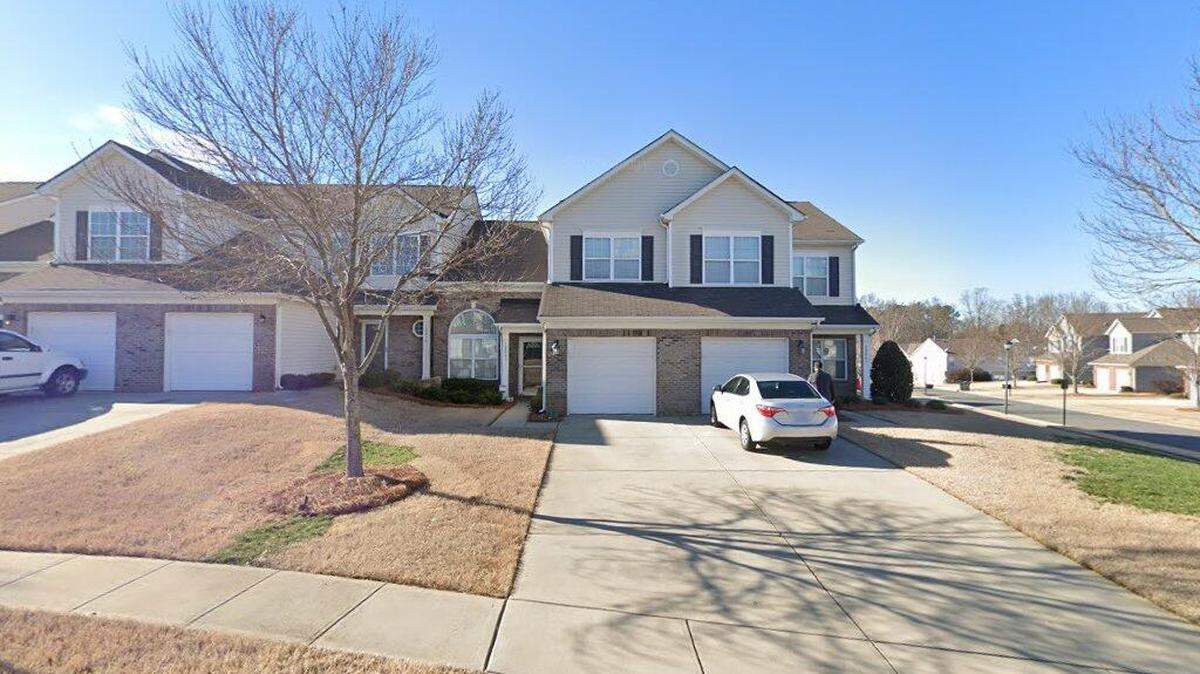 House on 12000 block of Stratfield Place Circle