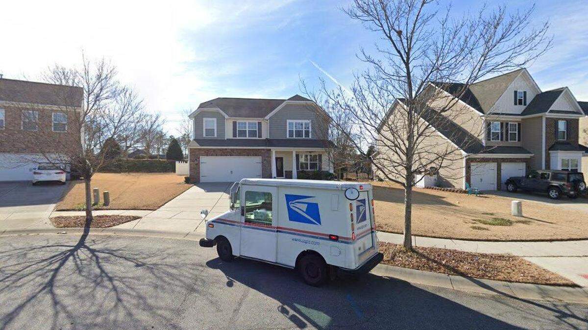 House on 500 block of Marthas View Drive