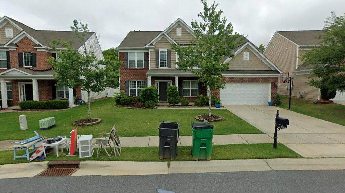 House on 6700 block of Coral Rose Road