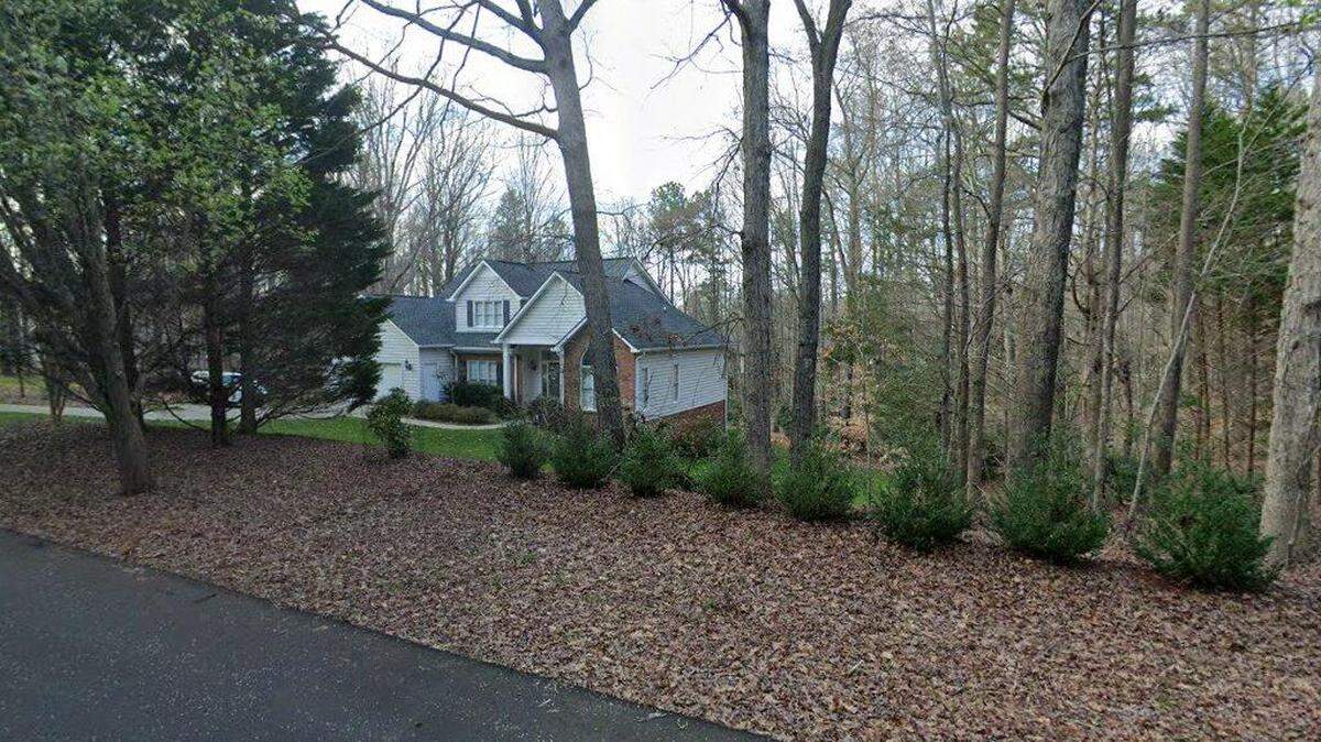 House on 9400 block of Squirrel Hollow Lane