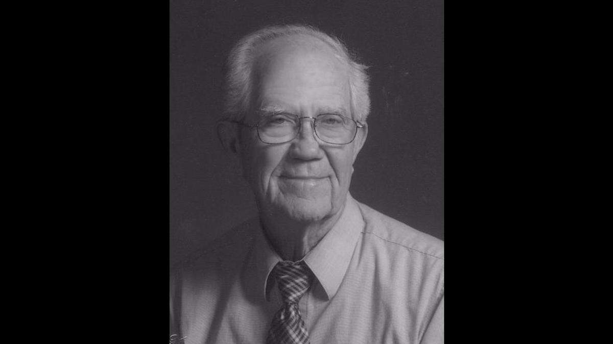 M.S. Van Hecke was a longtime Observer business columnist.