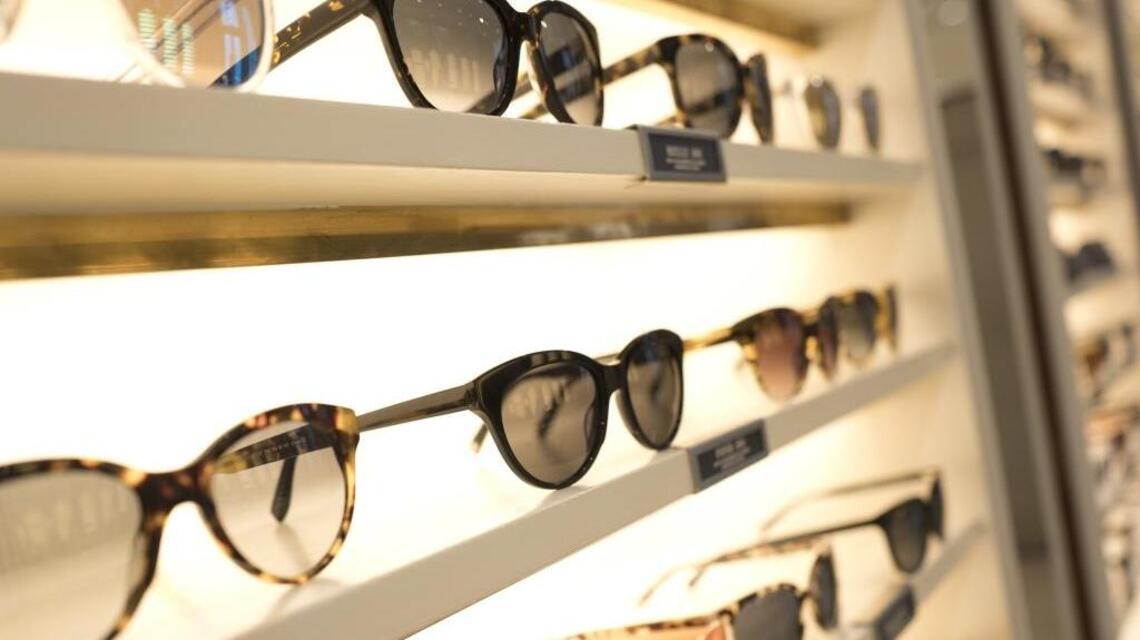 Online eyeglasses giant opening a store at North Hills