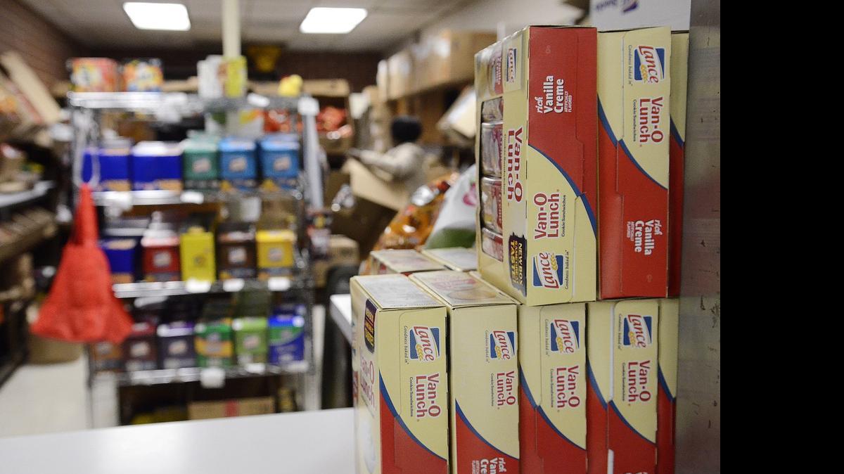 
Charlotte-based Snyder’s-Lance has hired Horizon Media to spearhead media planning and communications responsibilities for the U.S. market for four of its brands: Snyder’s of Hanover, Lance, Cape Cod and Snack Factory
 
Pretzel Crisps. 
