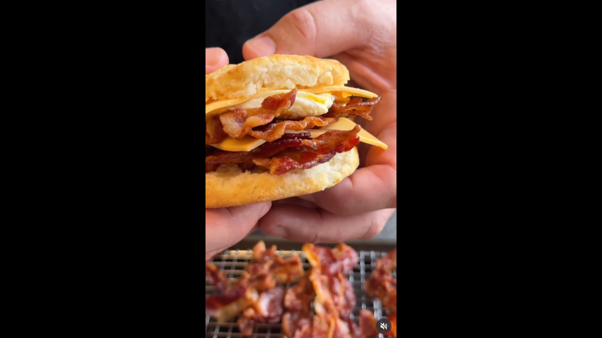 Biscuitville again ranks No. 1 on a list of best fast-food restaurants to get breakfast.