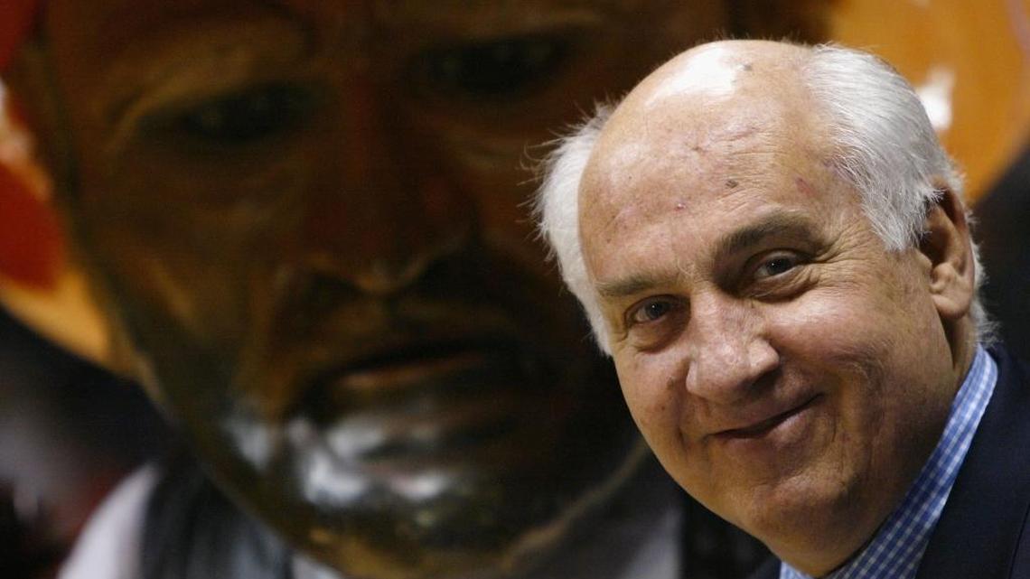 
For nearly two years, former broadcaster and developer Billy Packer has been fighting the city of Charlotte over a proposed Catawba River bridge, with an access road that would be built through one of his developments near Mount Holly Road.


