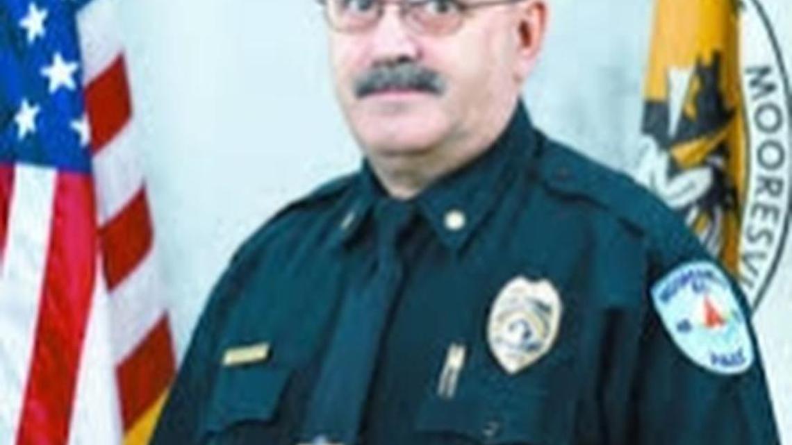 
Mooresville Police Chief Carl Robbins is retiring in December.
