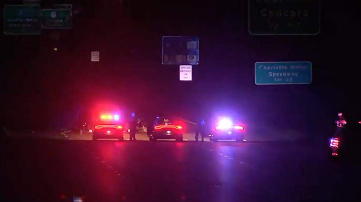 An early Sunday crash that killed three people near University City Boulevard in Charlotte NC shut down the outer loop of Interstate 485.
