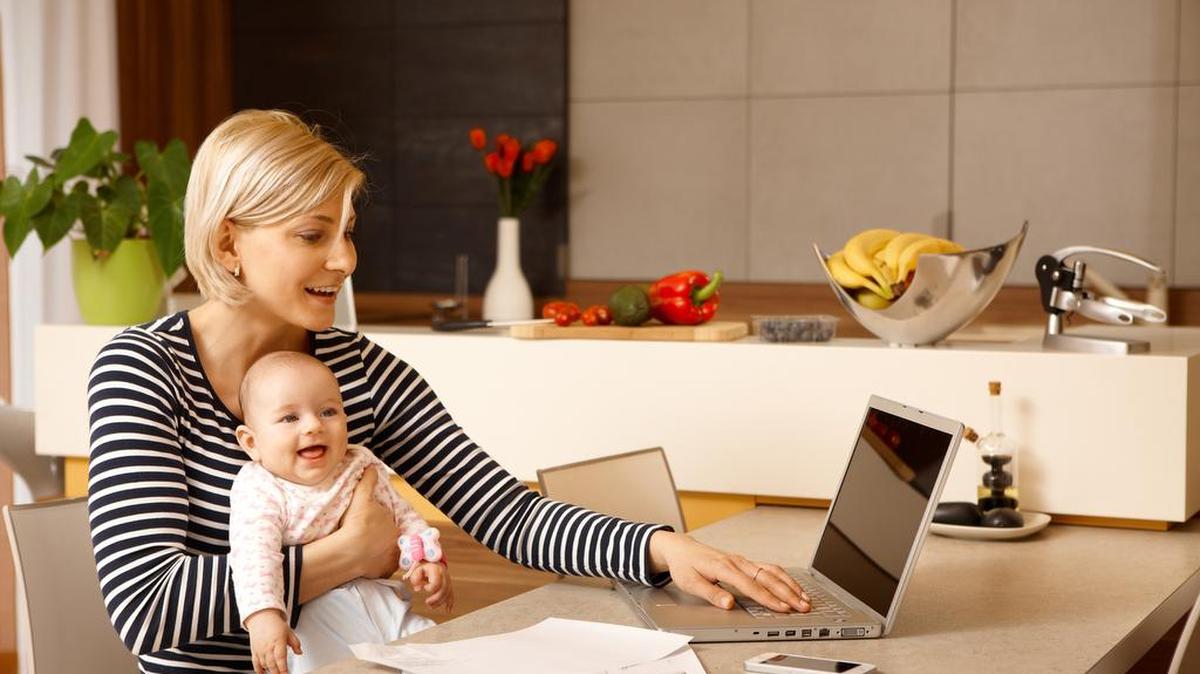 The Rock Hill City Council is considering a proposal to add four weeks of paid maternity leave to its benefits package for certain city employees.
