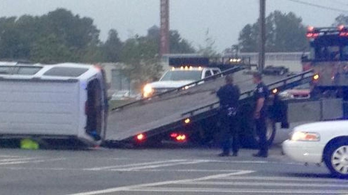 
Charlotte-Mecklenburg police responded to a three-vehicle wreck Tuesday morning at Dalton Avenue and North Graham Street.
