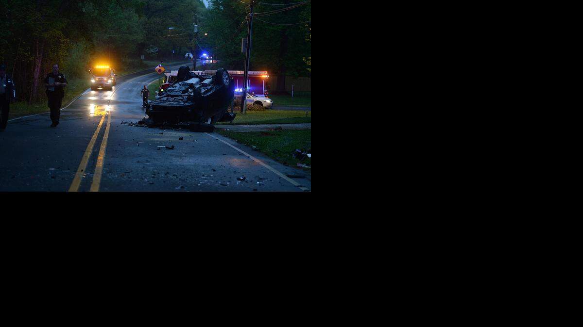 
Officers at the scene of an overturned Toyota Highlander SUV after a Toyota Corolla and Toyota Highlander SUV hit head on Wednesday morning on Lakeview Road in north Charlotte. The Corolla crossed the center line and hit the SUV. There were two patients rescued and transported, but none with life-threatening injuries. “The air bags and safety features did their job,” said an officer.
