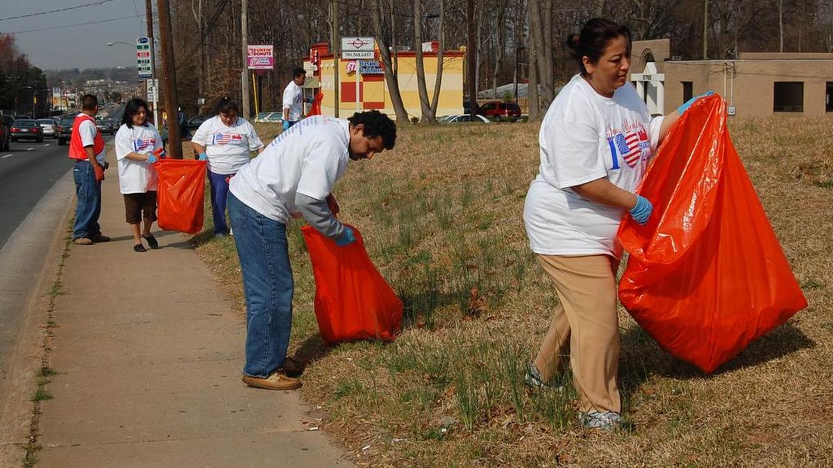 Charlotte Latinos and supporters of the immigrant community will gather Saturday to stage a cleanup for Charlotte streets. The above photo is from one of the past road cleanups. The event was organized by Jesus Ministry, a local Latino advocacy group.