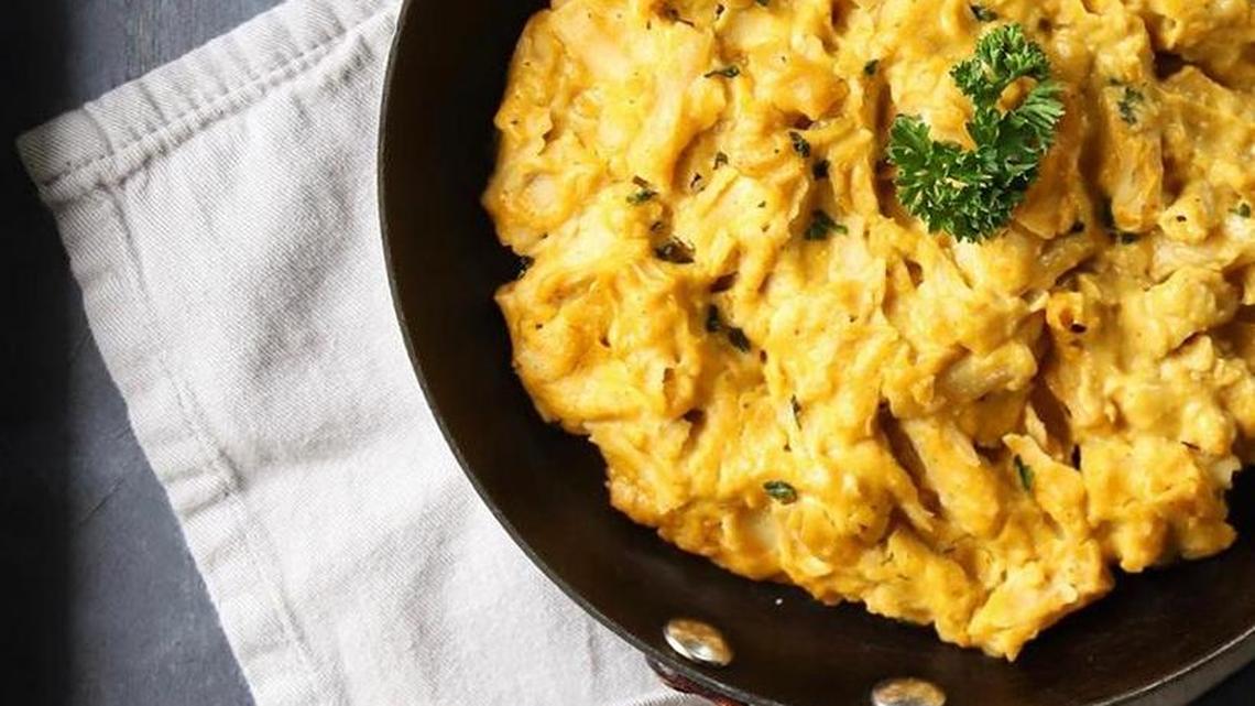 Butternut Mac N’ Cheese from Nourish Charlotte, a vegan and organic meal delivery food service.