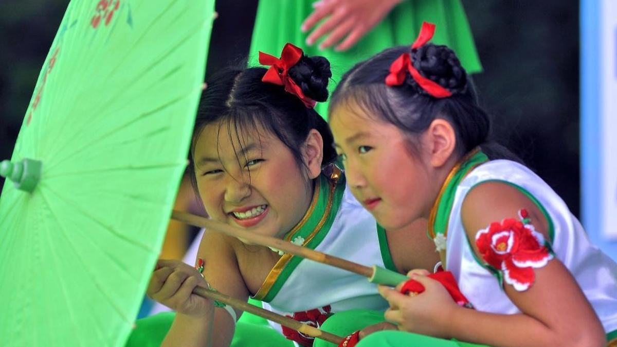 Members of the the Jei Jei Team of Little Lotus Group were among performers in recent years at the Charlotte Asian Festival. T.ORTEGA GAINES-ogaines@charlotteobserver.com