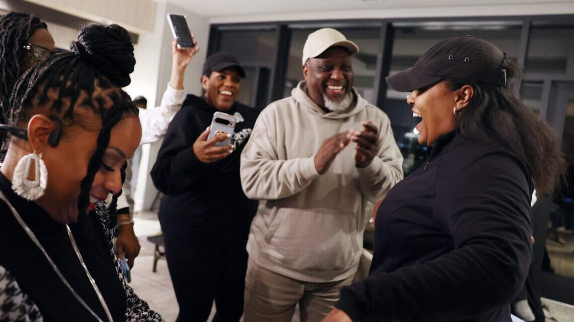 Monifa Drayton knocks off Vilma Leake in Mecklenburg District 2