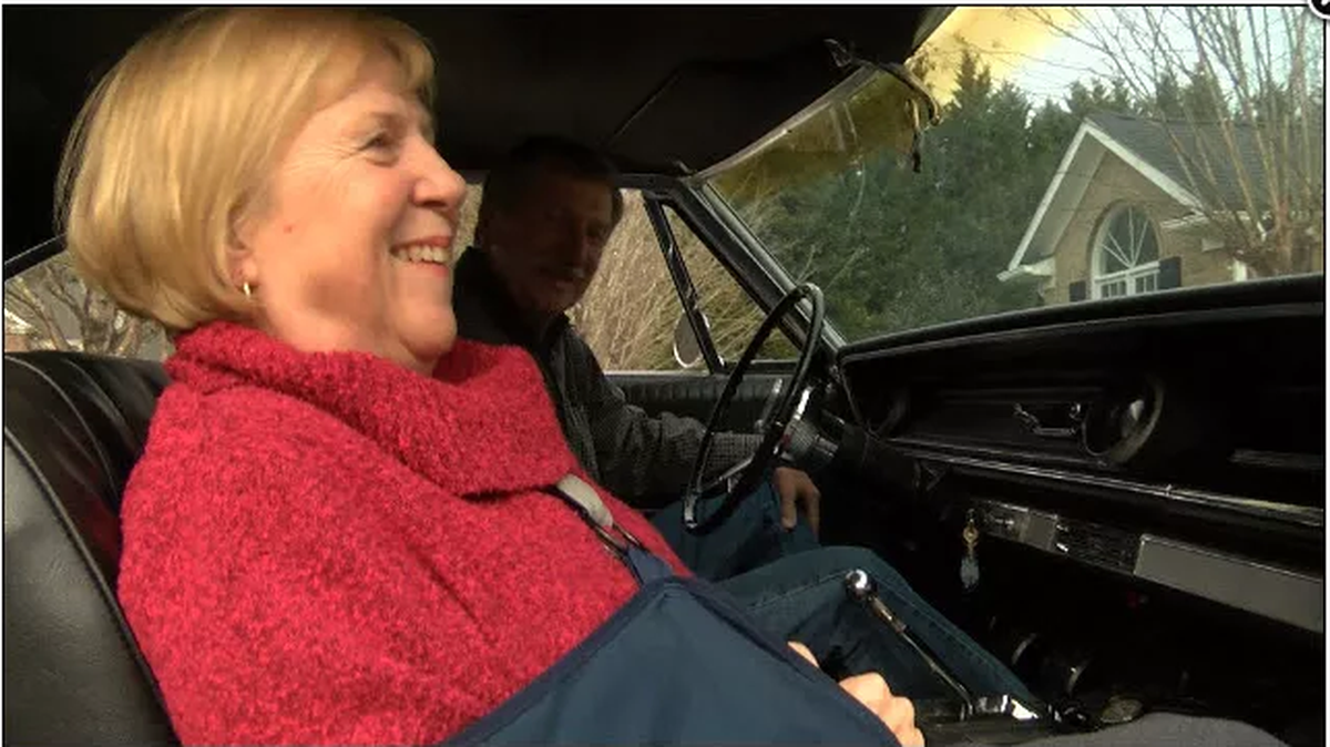 The first thing Arlene McCurry noticed about Dennis was his car.