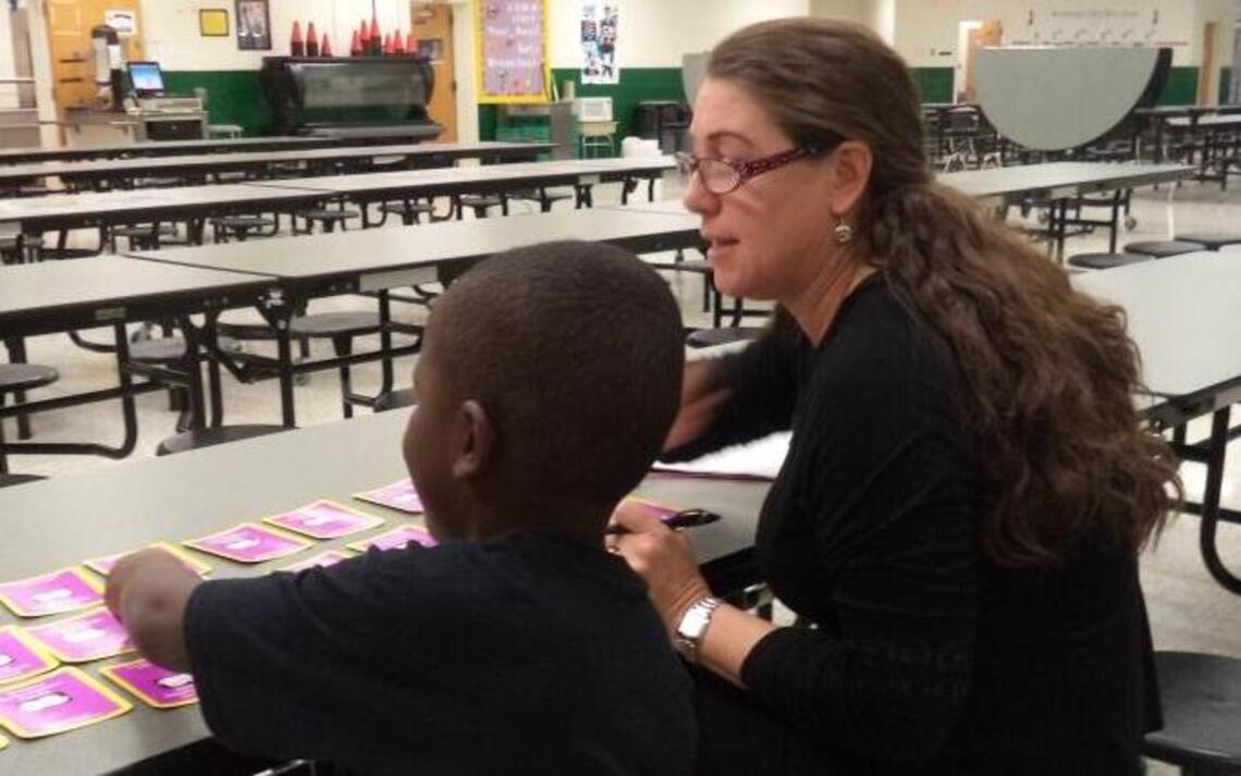 Speech pathologist wins excellence award