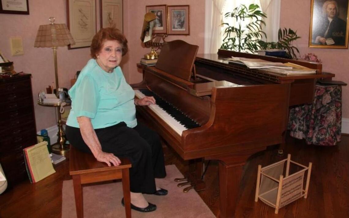 Ministry allows volunteers to share gift of music