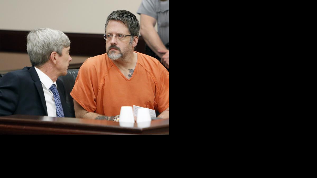 
A bond hearing was held Wednesday at the Moss Justice Center in York for accused child abuse suspect Robert Jeffrey Taylor Jr. Circuit Court Judge John C. Hayes III set bond for Taylor – who worked for the York Police Department as a corporal on patrol at the time of the alleged abuse – at $100,000. Robert Jeffrey Taylor Jr., right, talks with his attorney, Jim Boyd of Rock Hill.
