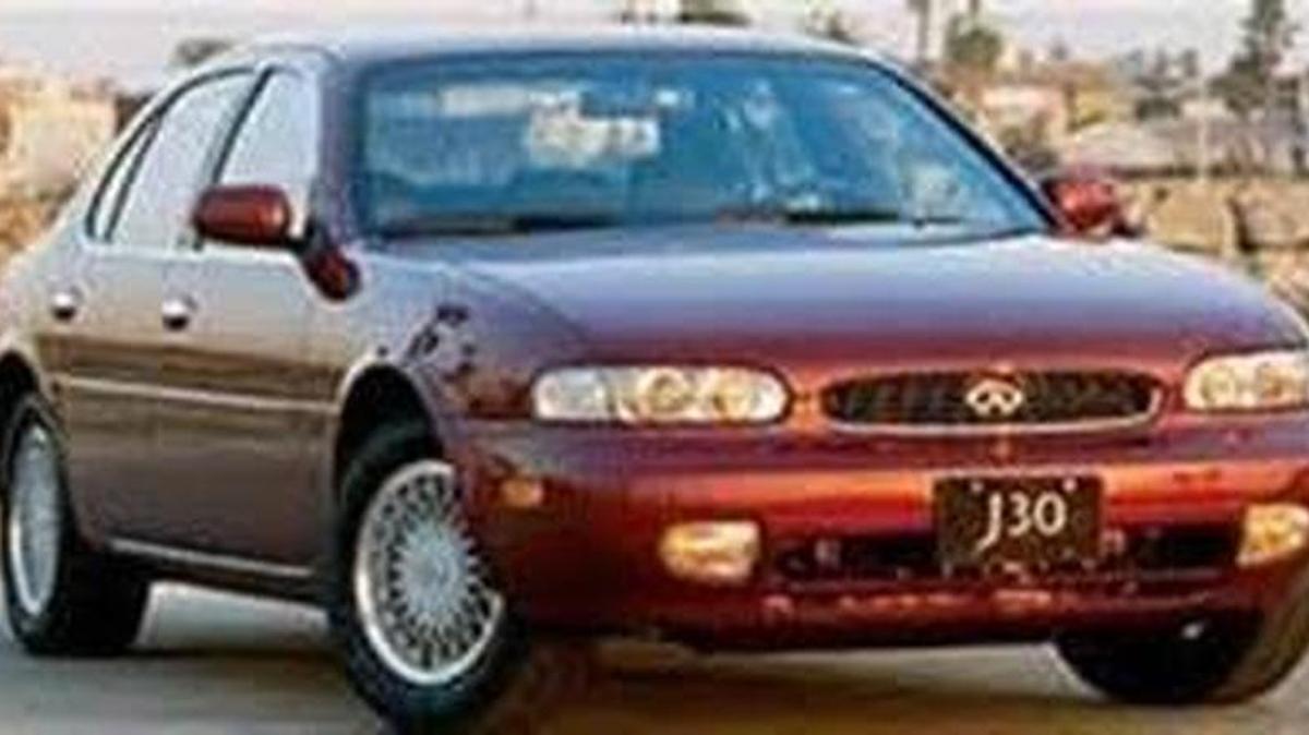 Charlotte-Mecklenburg police are searching for a burgundy 1993-1997 Infiniti J30 that hit a woman on Pineville-Matthews Road in south Charlotte early Wednesday. This is a stock photo of the type of car that hit Jeanny Phara Lamartiniere, 19, who has since died of her injuries. The suspect vehicle will be missing the driver’s side mirror and likely have damage to the driver’s side quarter panel, hood and windshield, police said.