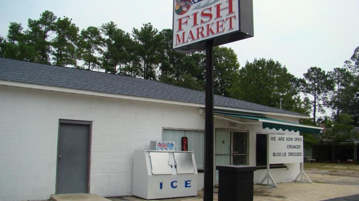 John C's Fish Market in Hope Mills photographed Aug. 16, 2007.
