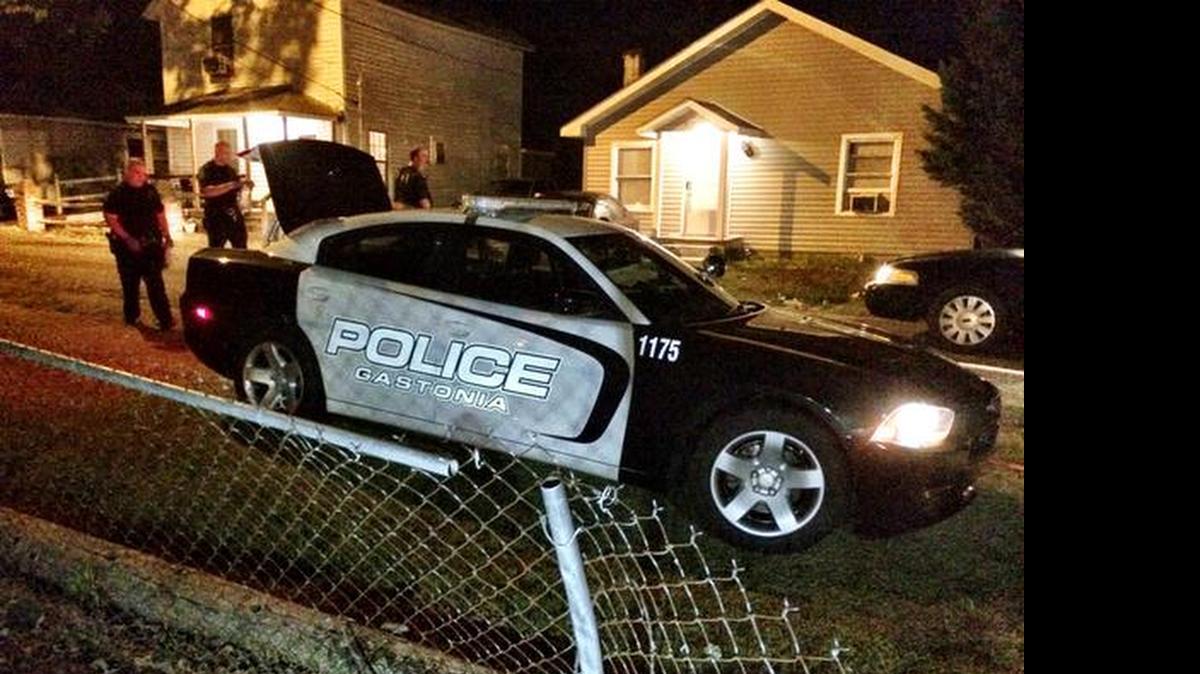 
Gastonia police said they need the public’s help identifying who shot Albert Eugene McMillen, 34, in the 900 block of Davis Avenue, off North Church Street and Franklin Boulevard early Thursday.
