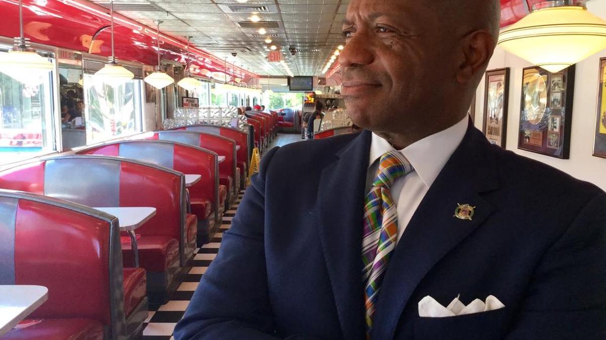Garry McFadden, a retired CMPD homicide detective and a reality TV star, is shown in 2016 in his favorite office setting – the Midnight Diner on Carson Boulevard in Charlotte. McFadden announced on Sunday that he will run for Mecklenburg County sheriff in 2018.
